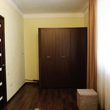 Doba In Ua Lux Apartments Дніпро Екстер'єр фото